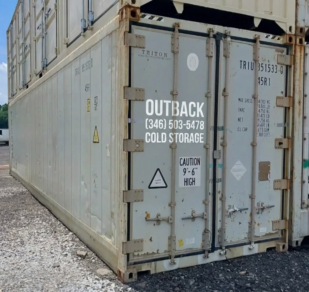 Working 40ft Refrigerated High Cube Reefer Container 2010 Carrier Thinline Used — 40ft refrigerated container (image 1 of 6)